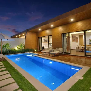 The Claremont Luxury فيلة